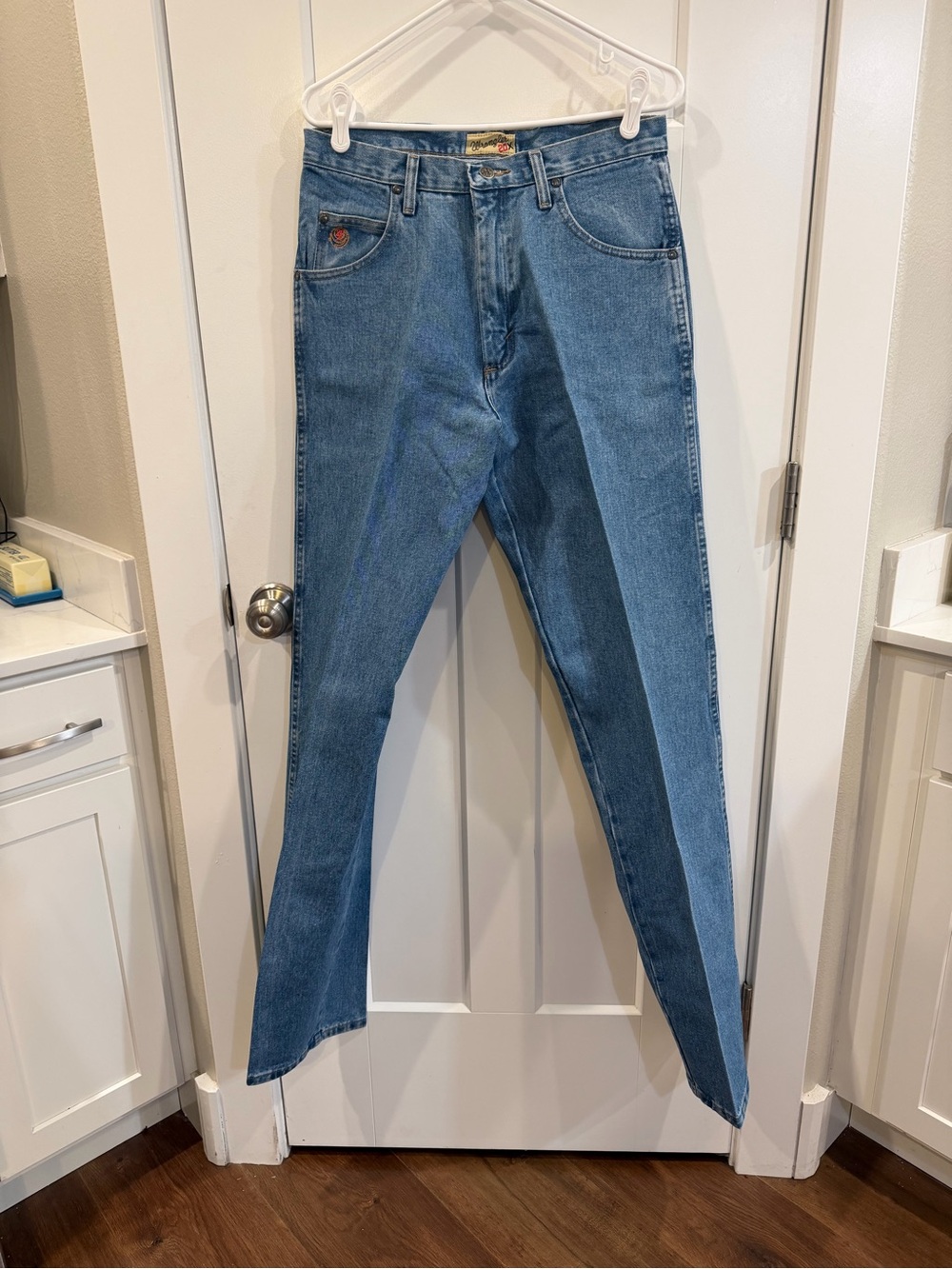 Wrangler 20X No. 22 Original Jeans Men’s size 32x38. Heavy starched